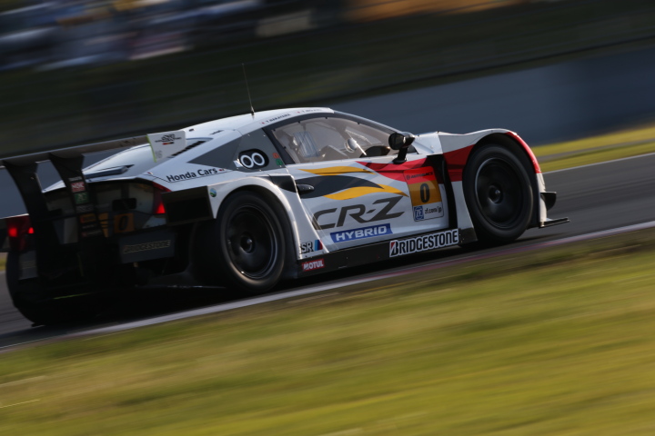 決勝レース: 中山友貴／野尻智紀組（GT300:MUGEN CR-Z GT）