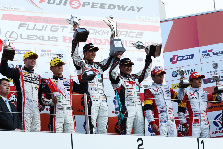 決勝レース: GT300クラスの表彰式