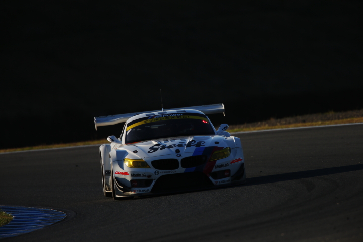 公式テスト: GT300クラス・ヨルグ・ミューラー／荒聖治組のStudie BMW Z4