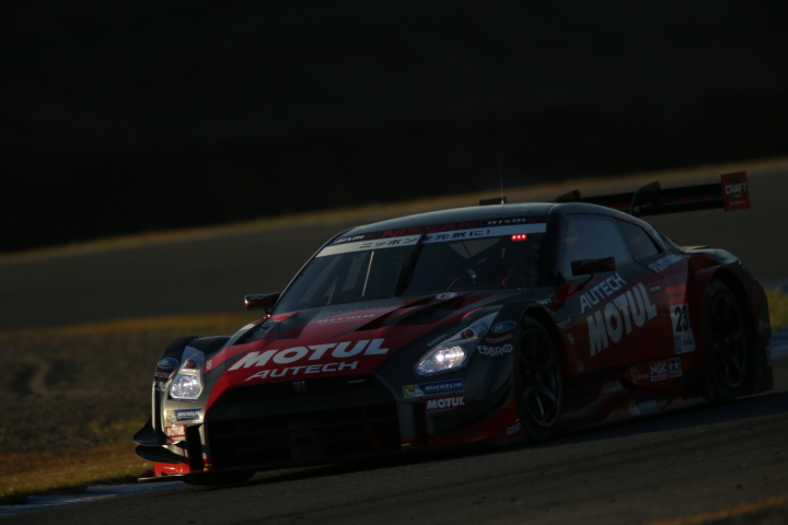 公式テスト: GT500クラス・松田次生／ロニー・クインタレッリ組のMOTUL AUTECH GT-R