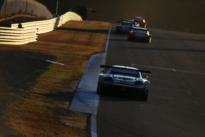 公式テスト: GT300クラス・吉本大樹／佐藤晋也組のTWS LM corsa BMW Z4