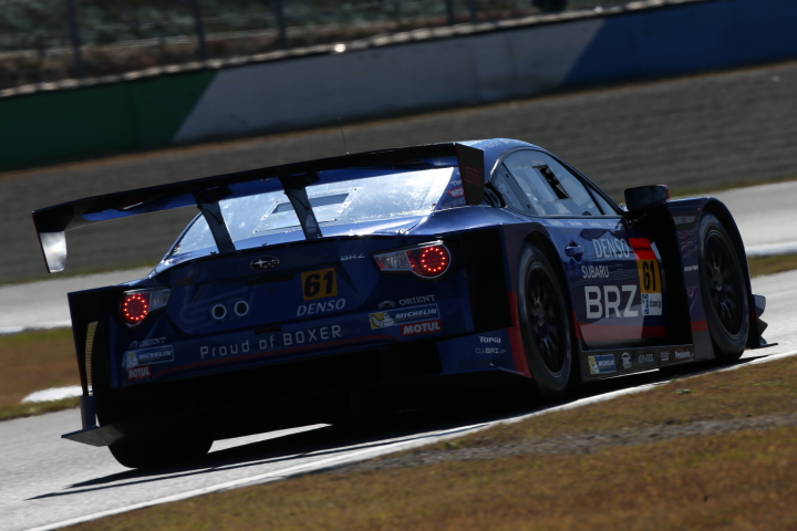 公式練習: GT300クラス・佐々木孝太／井口卓人組のSUBARU BRZ R&D SPORT