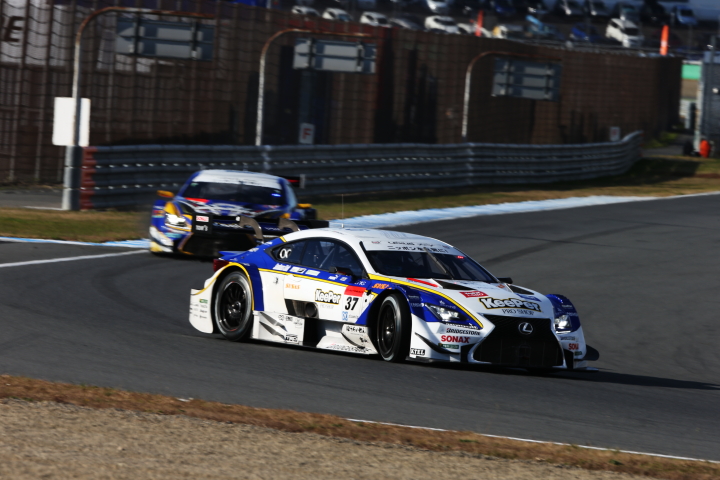 ノックアウト予選Q1: 伊藤大輔（KeePer TOM'S RC F）