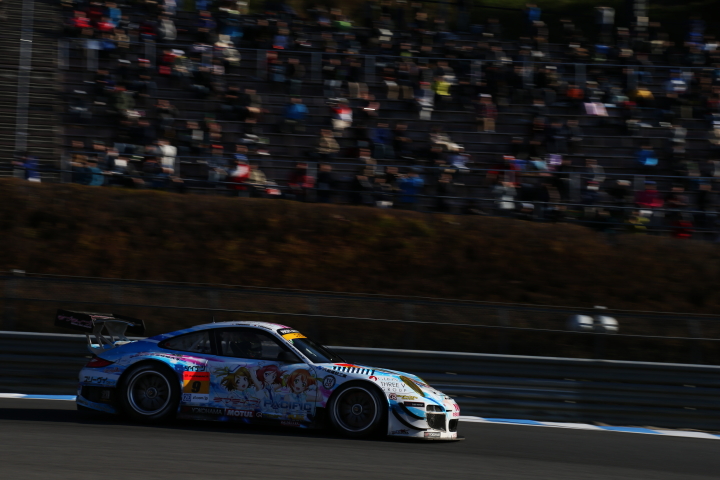 ノックアウト予選Q2: 白坂卓也（国立音ノ木坂学院NACポルシェwith DR）