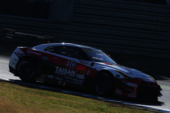 フリー走行: GT300クラス・横溝直輝／密山祥吾組のSTPタイサンGAIA POWER GT-R