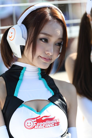 ピットウォーク: レースクイーン