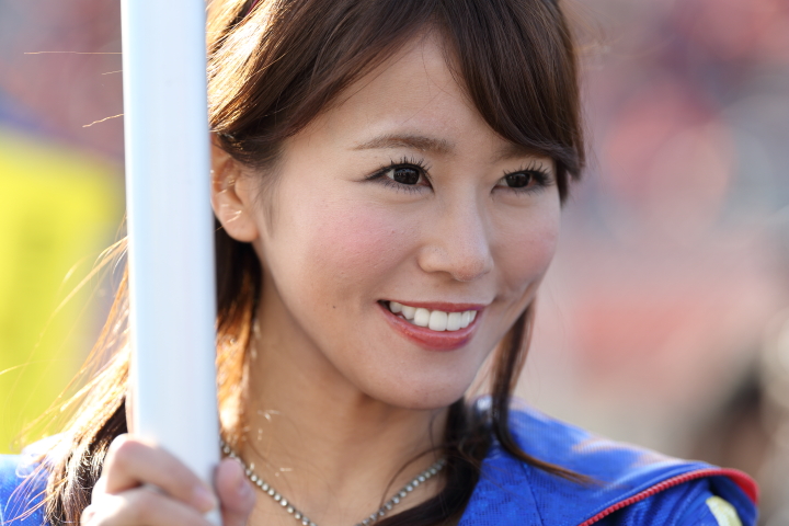 決勝レース: レースクイーン