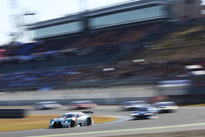 決勝レース: ジェームス・ロシター（PETRONAS TOM'S RC F）