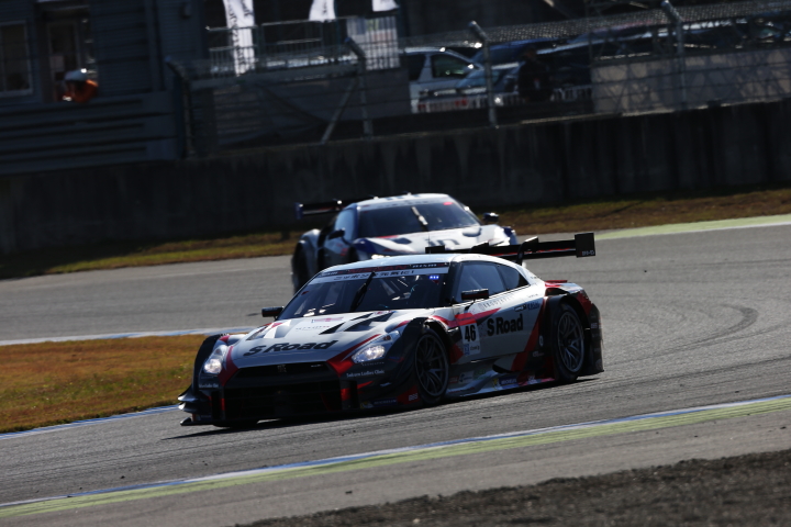 決勝レース: 柳田真孝（S Road MOLA GT-R）
