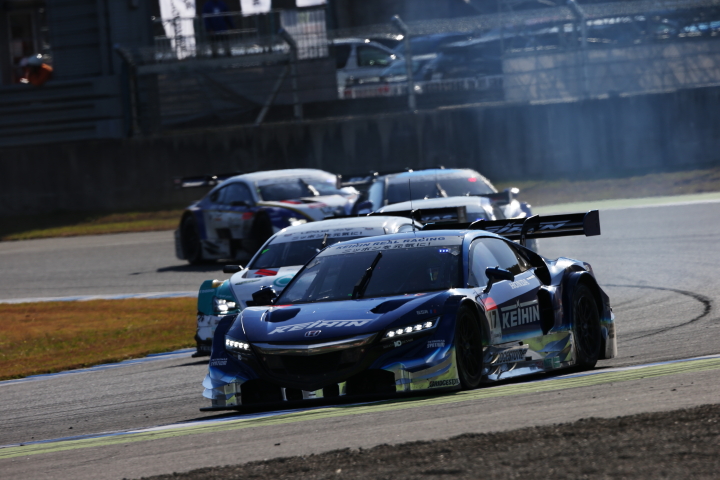 決勝レース: 金石年弘（KEIHIN NSX CONCEPT-GT）