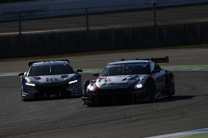 決勝レース: 柳田真孝（S Road MOLA GT-R）