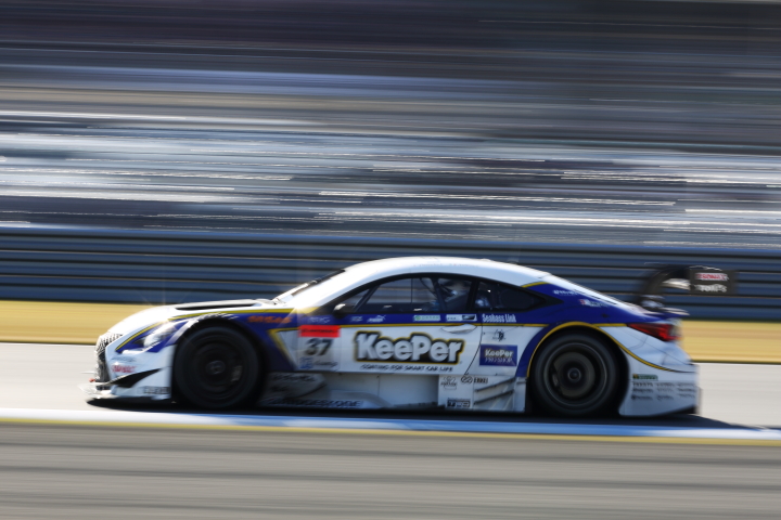 決勝レース: 伊藤大輔（KeePer TOM'S RC F）