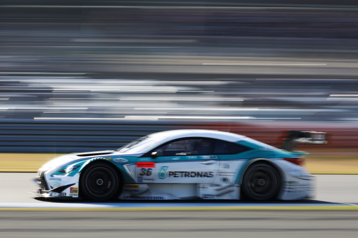 決勝レース: 中嶋一貴（PETRONAS TOM'S RC F）