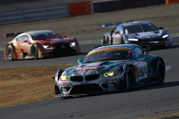 決勝レース: 谷口信輝（グッドスマイル初音ミクZ4）