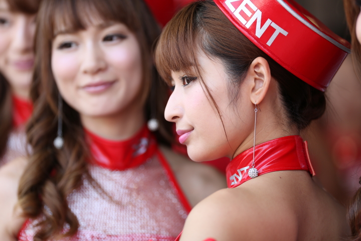 ピットウォーク: レースクィーン