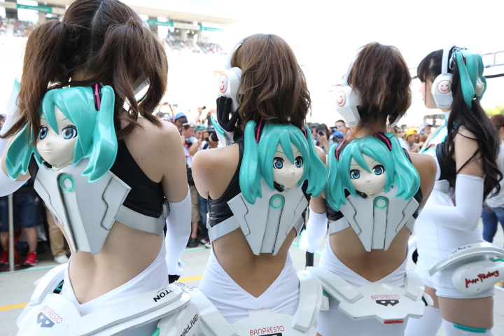 ピットウォーク: レースクィーン