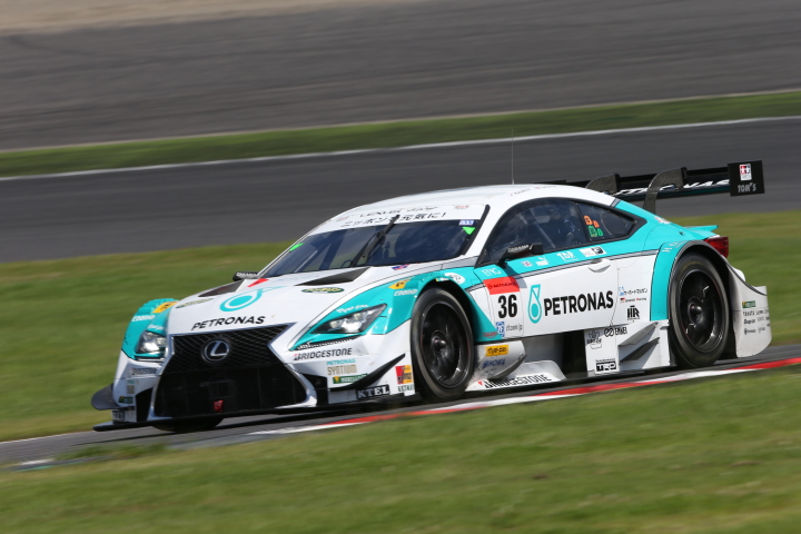 中嶋一貴／ジェームス・ロシター組（PETRONAS TOM'S RC F）