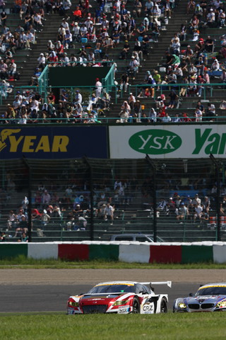 中山友貴／野尻智紀／道上龍組（MUGEN CR-Z GT）