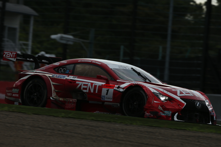 立川祐路／平手晃平組（ZENT CERUMO RC F）