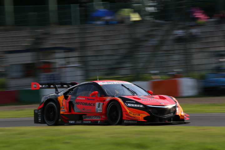 ノックアウト予選Q2: ヴィンタントニオ・リウッツィ（ARTA NSX CONCEPT-GT）