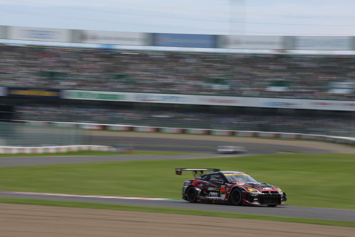 決勝レース: 田中篤／吉田広樹／藤田竜樹組（OKINAWA IMP・RUN UP GT-R）