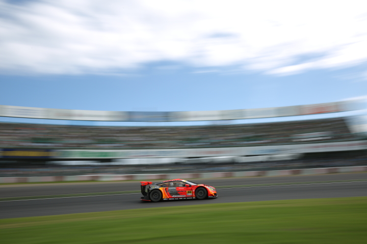 決勝レース: 高木真一／小林崇志組（ARTA CR-Z GT）