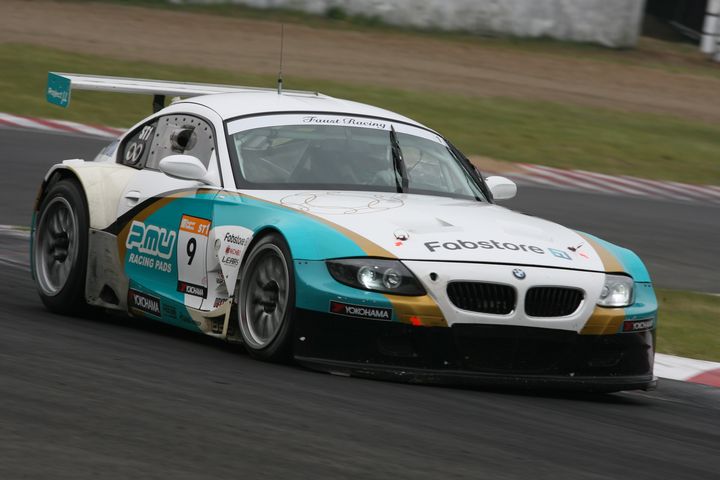 フリー走行: ST-1クラストップは堀主知ロバート／山野直也／佐藤茂組（Faust Racing BMW Z4）
