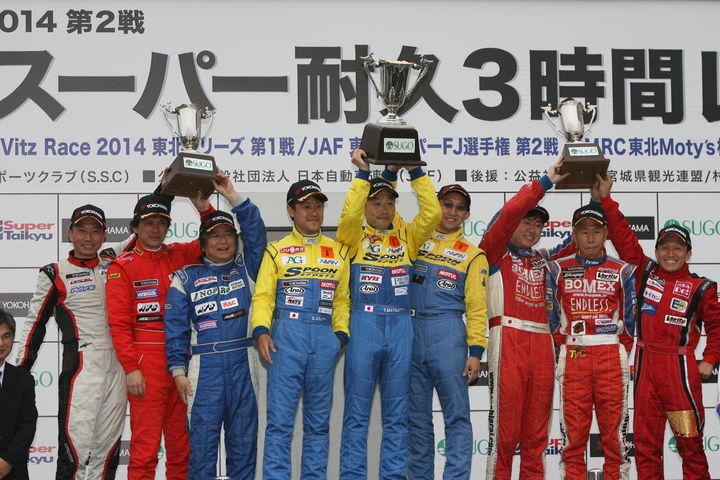 ST-5クラスの暫定表彰式