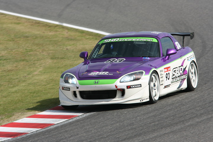 ST-4クラス決勝2位は吉本晶哉／太田侑弥組（SKR ENGIEERING S2000）