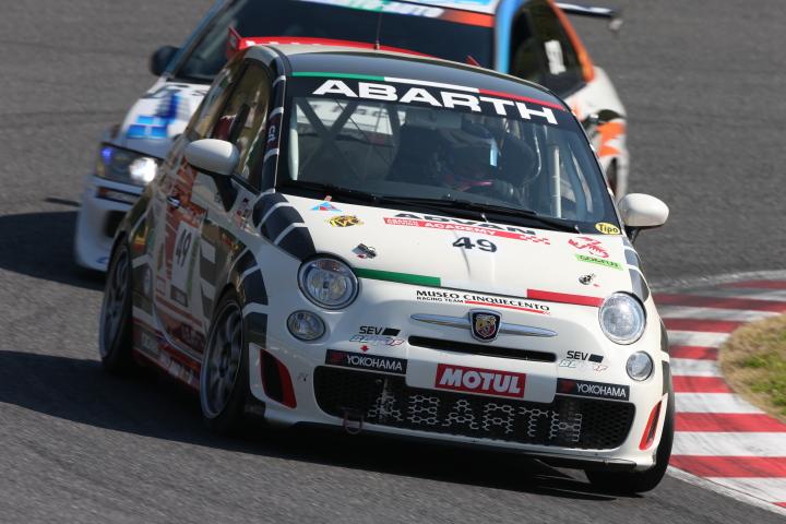 STEL占有走行2回目: 大賀裕介／蘇武喜和組（ST-4: ABARTH 695 ASSETTO CORSE）