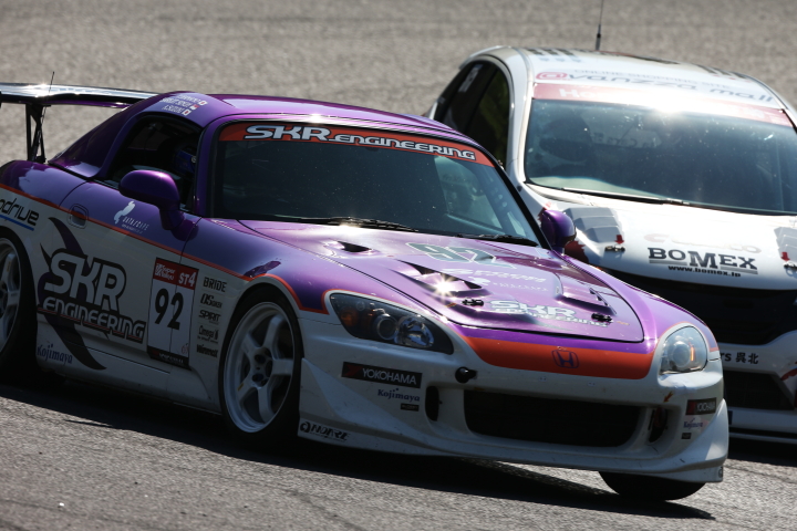 STEL占有走行2回目: 浜野彰彦／サビジット・シン／鈴木陽組（ST-4: SKR ENGIEERING S2000）