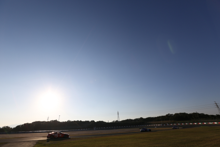 STEL占有走行3回目: 星野一樹／尾本直史／青木孝行組（ST-X: GTNET ADVAN NISSAN GT-R）