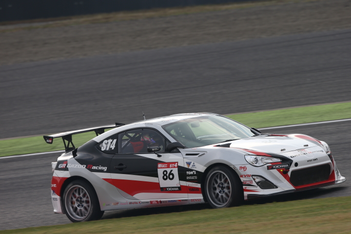 グループ2フリー走行: 蒲生尚弥／井口卓人／松井孝允組（ST-4: GAZOO Racing SPIRIT 86）