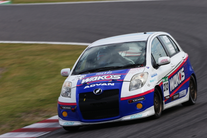 グループ2決勝レース: 東貴史／横尾優一／原田学組（ST-5: WAKO'Sμ野田自動車Ｖｉｔｚ）