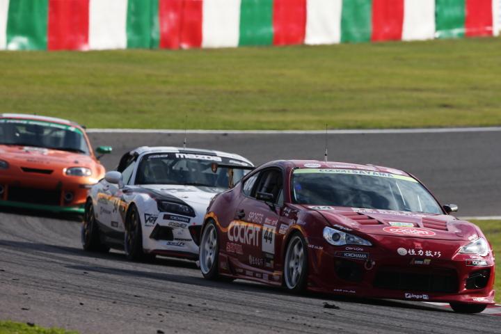 グループ2決勝レース: 見並秀文／カルロス本田／下田亮次組（ST-4: コクピット狭山BRIDE ARS AD86）