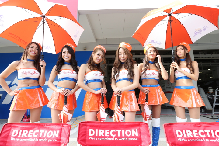 ピットウォーク: レースクイーン