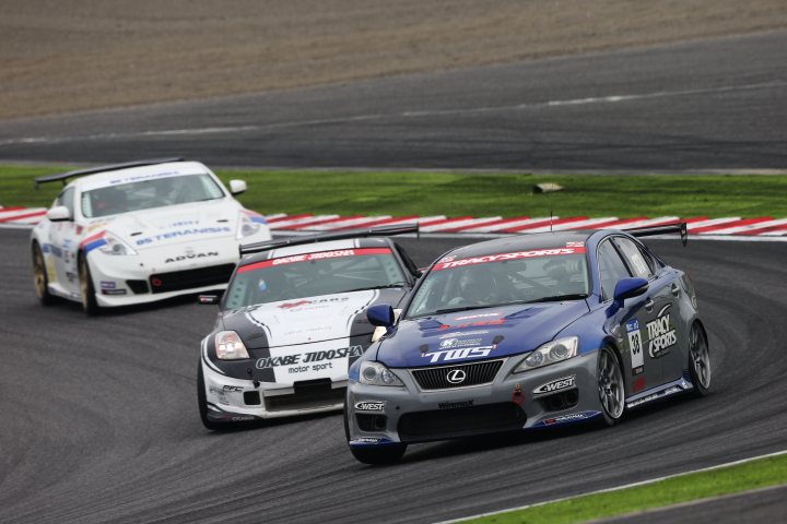 グループ1決勝レース: 佐藤晋也／鶴田和弥／神子島みか組（ST-3: TRACY SPORTS TWS C-WEST IS 350）