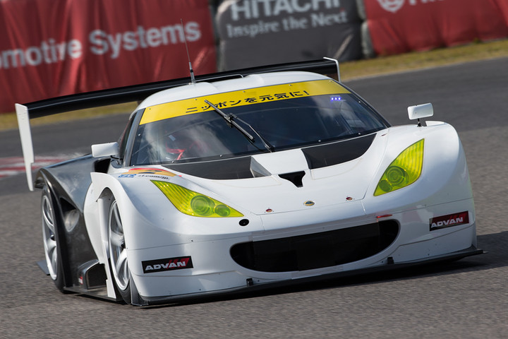 メーカーテスト: シンティアム・アップル・LOTUS EVORA