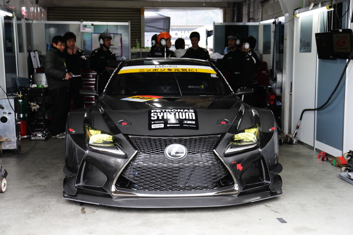 岡山ファン感謝デー公式テスト1回目: 飯田章／吉本大樹組（SYNTIUM LMcorsa RC F GT3）