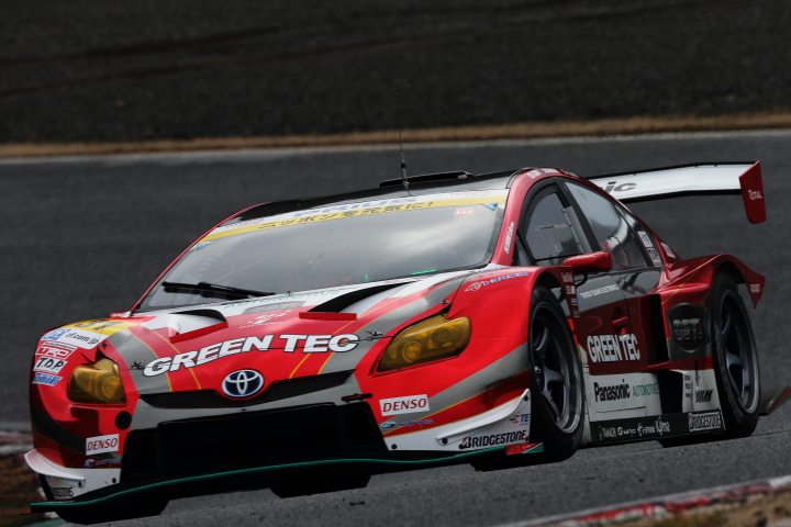 岡山ファン感謝デー公式テスト1回目: 嵯峨宏紀／中山雄一組（TOYOTA PRIUS apr GT）