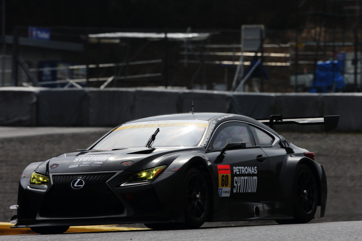 岡山ファン感謝デー公式テスト1回目: 飯田章／吉本大樹組（SYNTIUM LMcorsa RC F GT3）