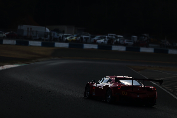 岡山ファン感謝デー公式テスト2回目: 横溝直輝／峰尾恭輔組（KSF Direction Ferrari 458）