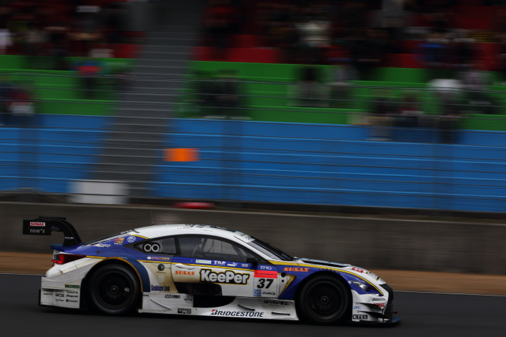 岡山ファン感謝デー公式テスト3回目: アンドレア･カルダレッリ／平川亮組（KeePer TOM'S RC F）