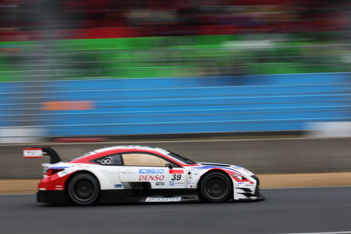 岡山ファン感謝デー公式テスト3回目: 平手晃平／ヘイキ･コバライネン組（DENSO KOBELCO SARD RC F）