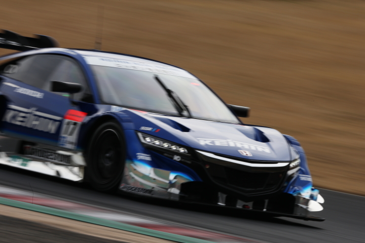 岡山ファン感謝デー公式テスト3回目: 塚越広大／武藤英紀組（KEIHIN NSX CONCEPT-GT）
