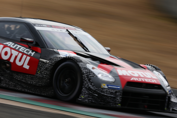 岡山ファン感謝デー公式テスト3回目: 松田次生／ロニー･クインタレッリ組（MOTUL AUTECH GT-R）