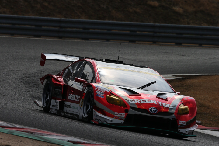 岡山ファン感謝デー公式テスト3回目: 嵯峨宏紀／中山雄一組（TOYOTA PRIUS apr GT）