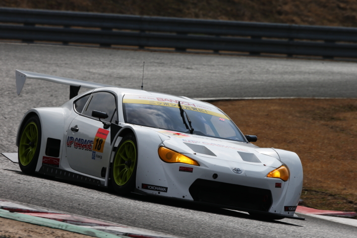 岡山ファン感謝デー公式テスト3回目: 中山友貴／マルコ･アスマー組（UPGARAGE BANDOH 86）