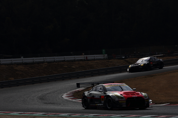 岡山ファン感謝デー公式テスト3回目: アンドレ･クート／千代勝正組（GAINER TANAX GT-R）