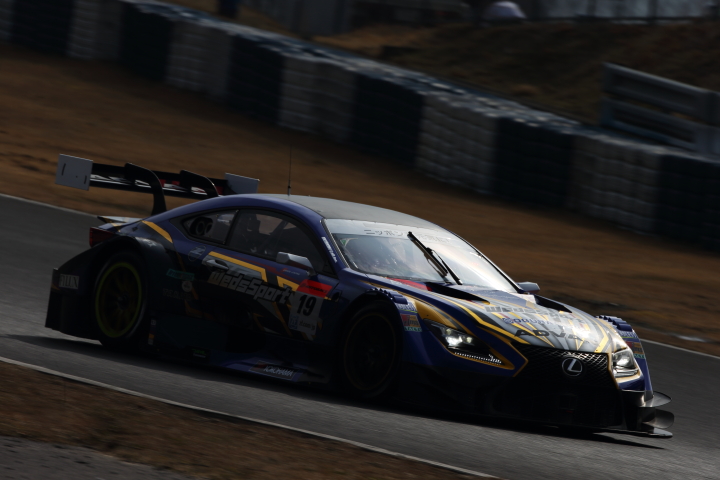 岡山ファン感謝デー公式テスト4回目: 脇阪寿一／関口雄飛組（WedsSport ADVAN RC F）